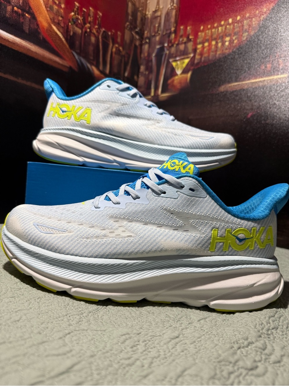 HOKA Clifton 9 Men’s Size 10D BRAND NEW IN BOX